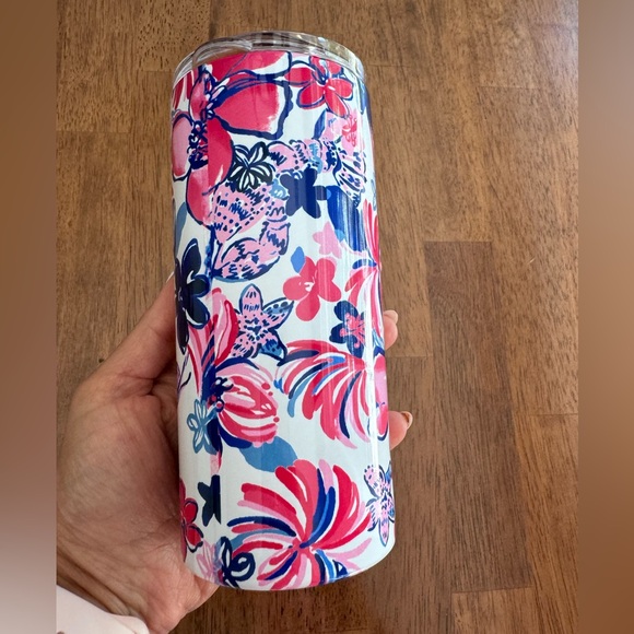 NWT Lilly Pulitzer Insulated Slim Tumbler 16.57oz Party Like A Lobstar - Picture 3 of 12